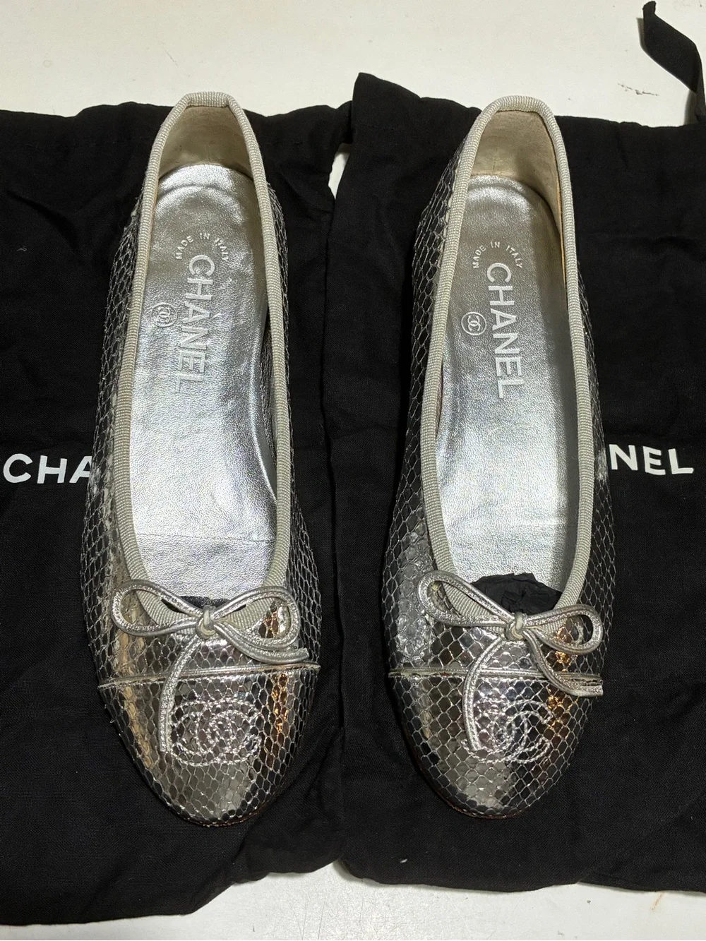 CHANEL Silver Metallic Snakeskin Quilted Ballerina Flats